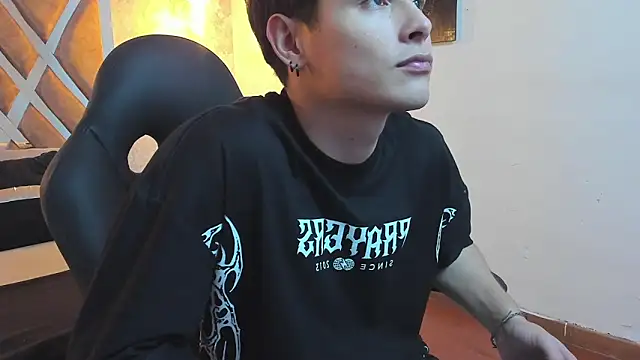 kraven lust online show from April 19, 2026, 3:06 am