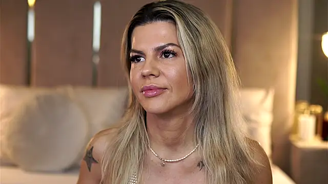 CamilaStarr online show from November 28, 2025, 9:28 pm