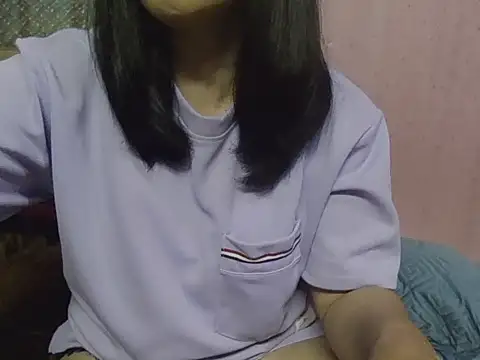 Snapshot of AmyChan086 chatting on December 21, 2025, 1:18 pm AmyChan086 online show from December 21, 2025, 1:18 pm