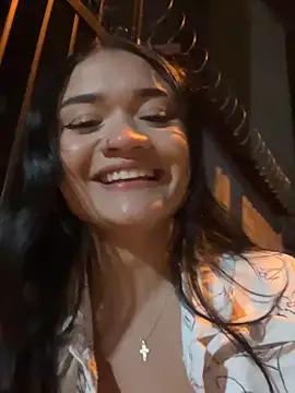 Alanasole online show from October 22, 2025, 3:29 am