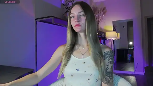 Melloudy online show from October 4, 2025, 5:38 am