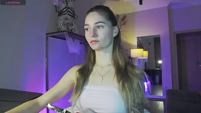 Melloudy online show from November 3, 2025, 7:20 am