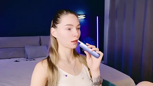 Melloudy online show from November 16, 2025, 7:03 am