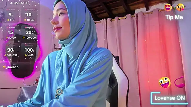 ShanaJamil online show from September 20, 2025, 12:17 pm