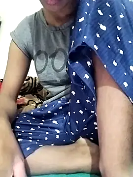 Rapunzal online show from October 8, 2025, 6:27 pm