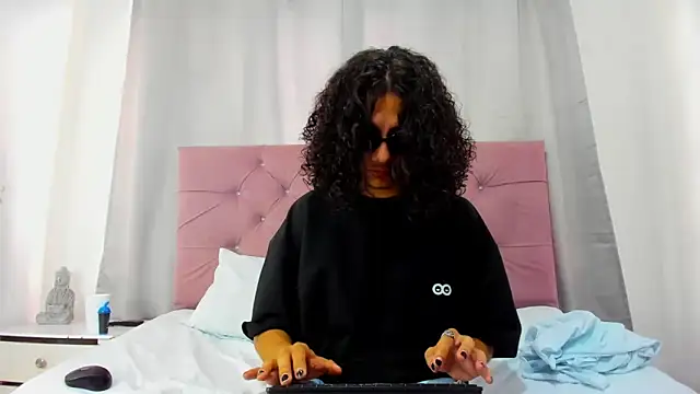 EthanBlackwoodd online show from January 7, 2026, 7:38 pm