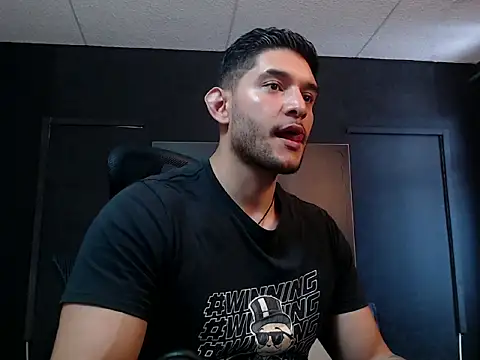 RichardMilleer online show from November 27, 2025, 2:19 pm