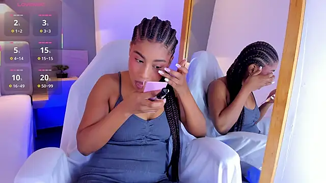 selena monroy online show from November 19, 2025, 12:16 pm