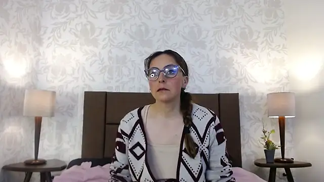 Ava Raye online show from December 5, 2025, 7:32 pm