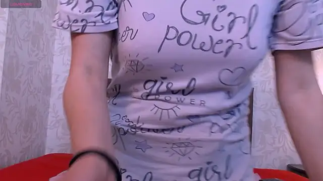 Ava Raye online show from April 16, 2026, 6:41 pm