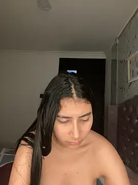 Isabella Montoya online show from October 9, 2025, 1:09 pm