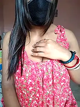 Snapshot of Bengalibeauty96 chatting on May 31, 2026, 2:42 am Bengalibeauty96 online show from May 31, 2026, 2:42 am