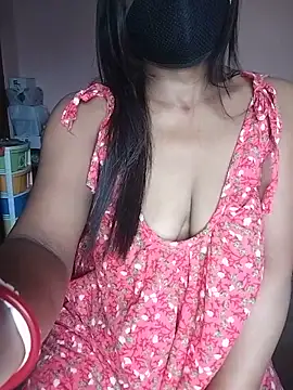 Snapshot of Bengalibeauty96 chatting on June 5, 2026, 12:00 pm Bengalibeauty96 online show from June 5, 2026, 12:00 pm