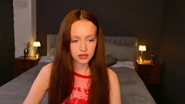 Snapshot of SallyPinkman chatting on May 13, 2026, 11:07 am SallyPinkman online show from May 13, 2026, 11:07 am