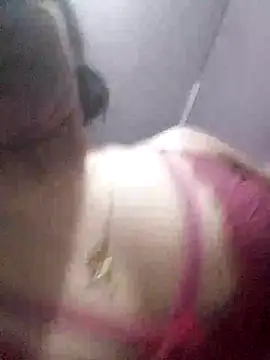 Cachorrinha2025 online show from October 9, 2025, 4:10 am