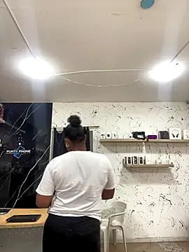 Snapshot of Karol_sexy23 chatting on November 1, 2025, 3:03 pm Karol sexy23 online show from November 1, 2025, 3:03 pm