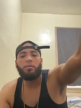 LeoPR00 online show from October 3, 2025, 3:20 pm