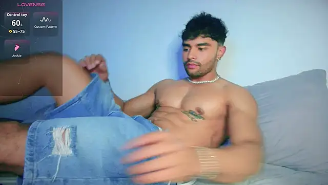 JordanRossie online show from February 15, 2026, 12:51 am