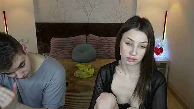 Vikki George online show from October 7, 2025, 9:12 pm