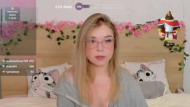 Lilith Bonheur online show from September 21, 2025, 5:58 pm