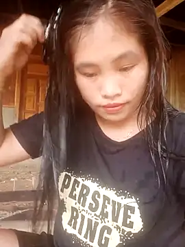 Snapshot of Luyen004 chatting on October 6, 2025, 6:33 am Luyen004 online show from October 6, 2025, 6:33 am