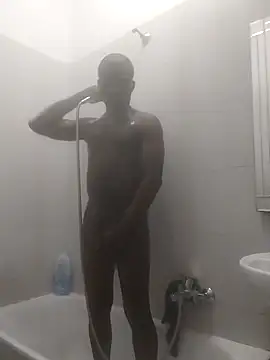 Kwasi-a online show from October 13, 2025, 3:34 pm