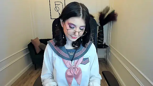 MeLLSawertyq online show from September 29, 2025, 1:05 pm