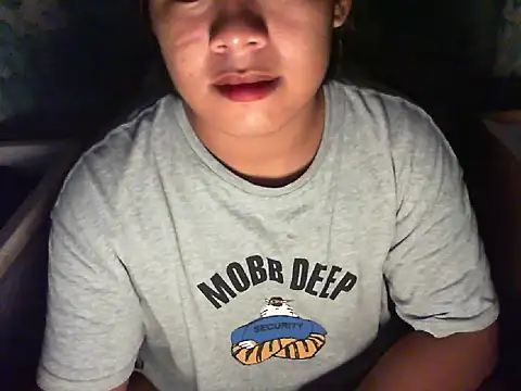 Snapshot of Huntrix2025 chatting on September 20, 2025, 4:52 pm Huntrix2025 online show from September 20, 2025, 4:52 pm