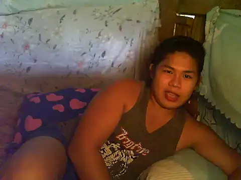 Snapshot of Huntrix2025 chatting on October 16, 2025, 6:36 am Huntrix2025 online show from October 16, 2025, 6:36 am