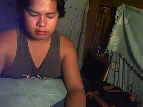 Snapshot of Huntrix2025 chatting on October 16, 2025, 10:11 pm Huntrix2025 online show from October 16, 2025, 10:11 pm