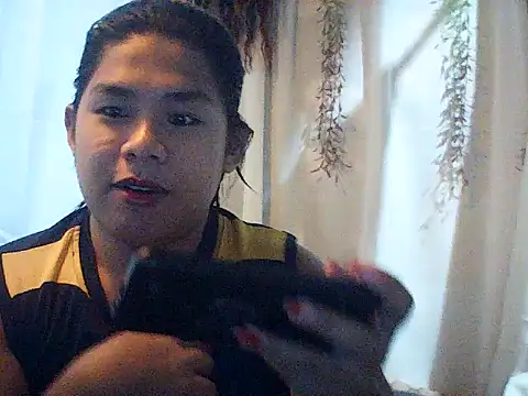 Snapshot of Huntrix2025 chatting on October 20, 2025, 11:32 am Huntrix2025 online show from October 20, 2025, 11:32 am