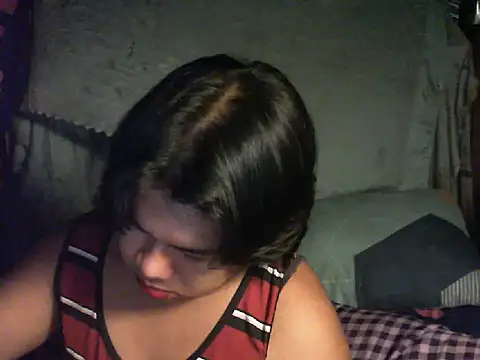 Snapshot of Huntrix2025 chatting on October 23, 2025, 12:15 pm Huntrix2025 online show from October 23, 2025, 12:15 pm