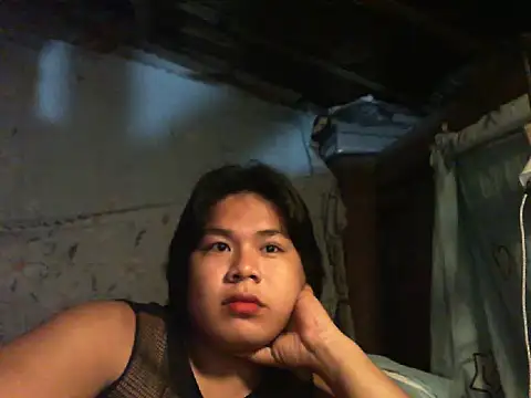 Snapshot of Huntrix2025 chatting on October 25, 2025, 6:24 pm Huntrix2025 online show from October 25, 2025, 6:24 pm