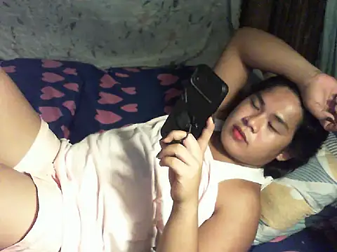 Snapshot of Huntrix2025 chatting on October 27, 2025, 10:19 am Huntrix2025 online show from October 27, 2025, 10:19 am