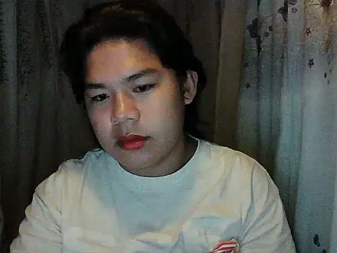 Snapshot of Huntrix2025 chatting on November 14, 2025, 6:50 pm Huntrix2025 online show from November 14, 2025, 6:50 pm