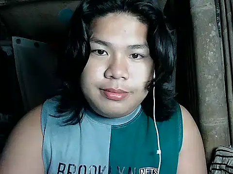 Huntrix2025 online show from April 20, 2026, 9:27 pm