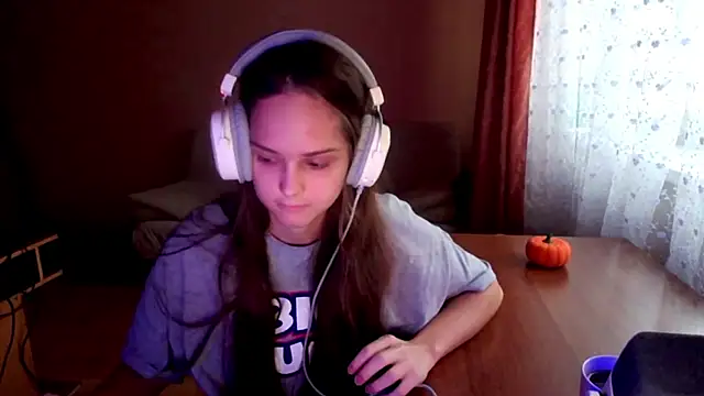 SharybbFace online show from September 18, 2025, 3:14 pm