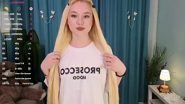 Flirty lee online show from September 13, 2025, 3:56 pm