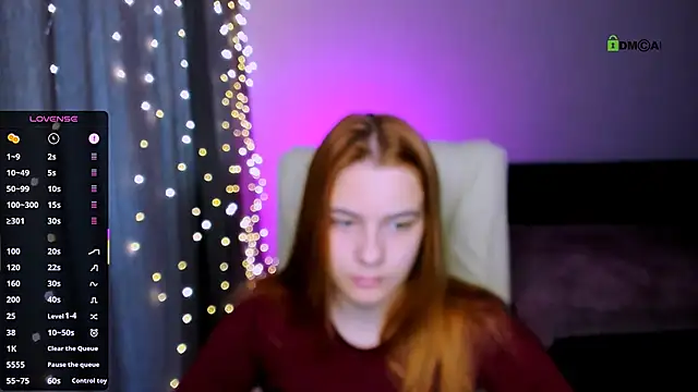 red  dizzy online show from November 3, 2025, 1:23 pm