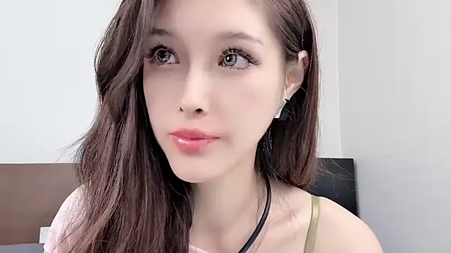 QiaoHui online show from October 8, 2025, 8:17 pm