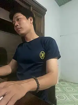 Snapshot of vila25cm chatting on February 3, 2026, 1:49 pm vila25cm online show from February 3, 2026, 1:49 pm