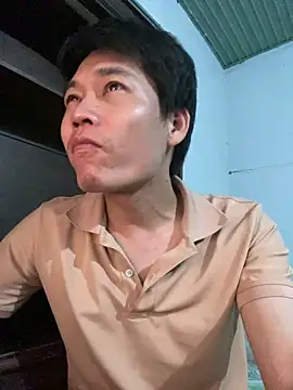 Snapshot of vila25cm chatting on February 6, 2026, 3:37 pm vila25cm online show from February 6, 2026, 3:37 pm