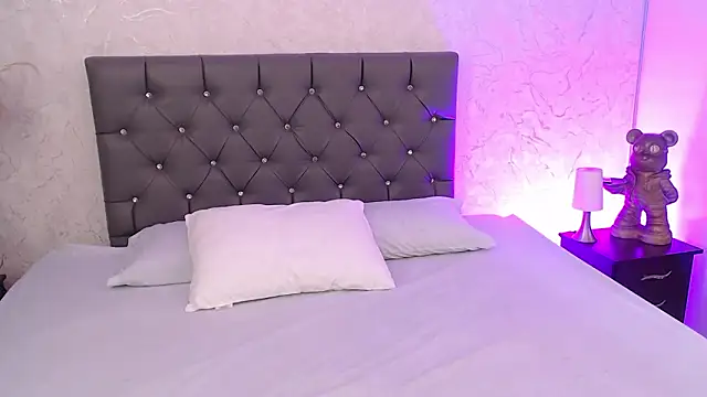 Sabriinaa Foxx online show from February 2, 2026, 12:15 pm