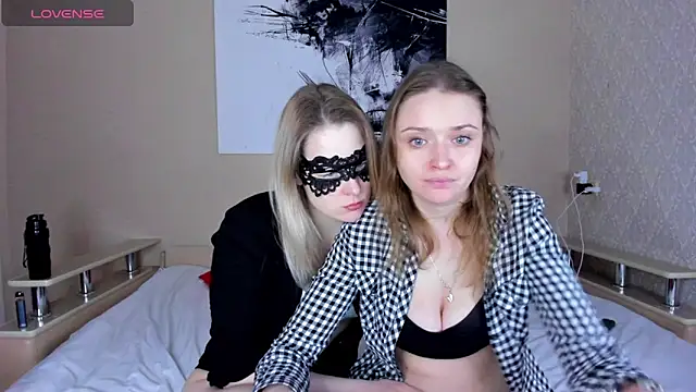 Linda Bryant-Eva online show from November 14, 2025, 3:16 am