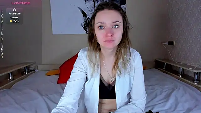 Linda Bryant-Eva online show from November 30, 2025, 10:08 am