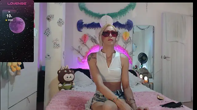 Snapshot of danny_1hotcute chatting on July 7, 2026, 4:33 pm danny 1hotcute online show from July 7, 2026, 4:33 pm