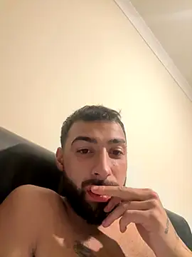 mixraceminx online show from September 27, 2025, 9:20 pm