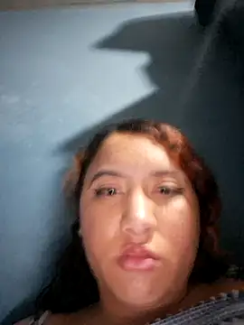 affsdebora2  online show from September 18, 2025, 2:02 am