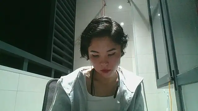 JennyCarpenter online show from September 24, 2025, 4:10 pm