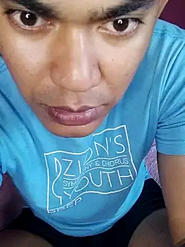 Snapshot of Zarul98 chatting on November 30, 2025, 6:39 am Zarul98 online show from November 30, 2025, 6:39 am